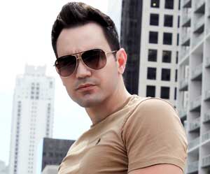 手机号码轰炸机免费版